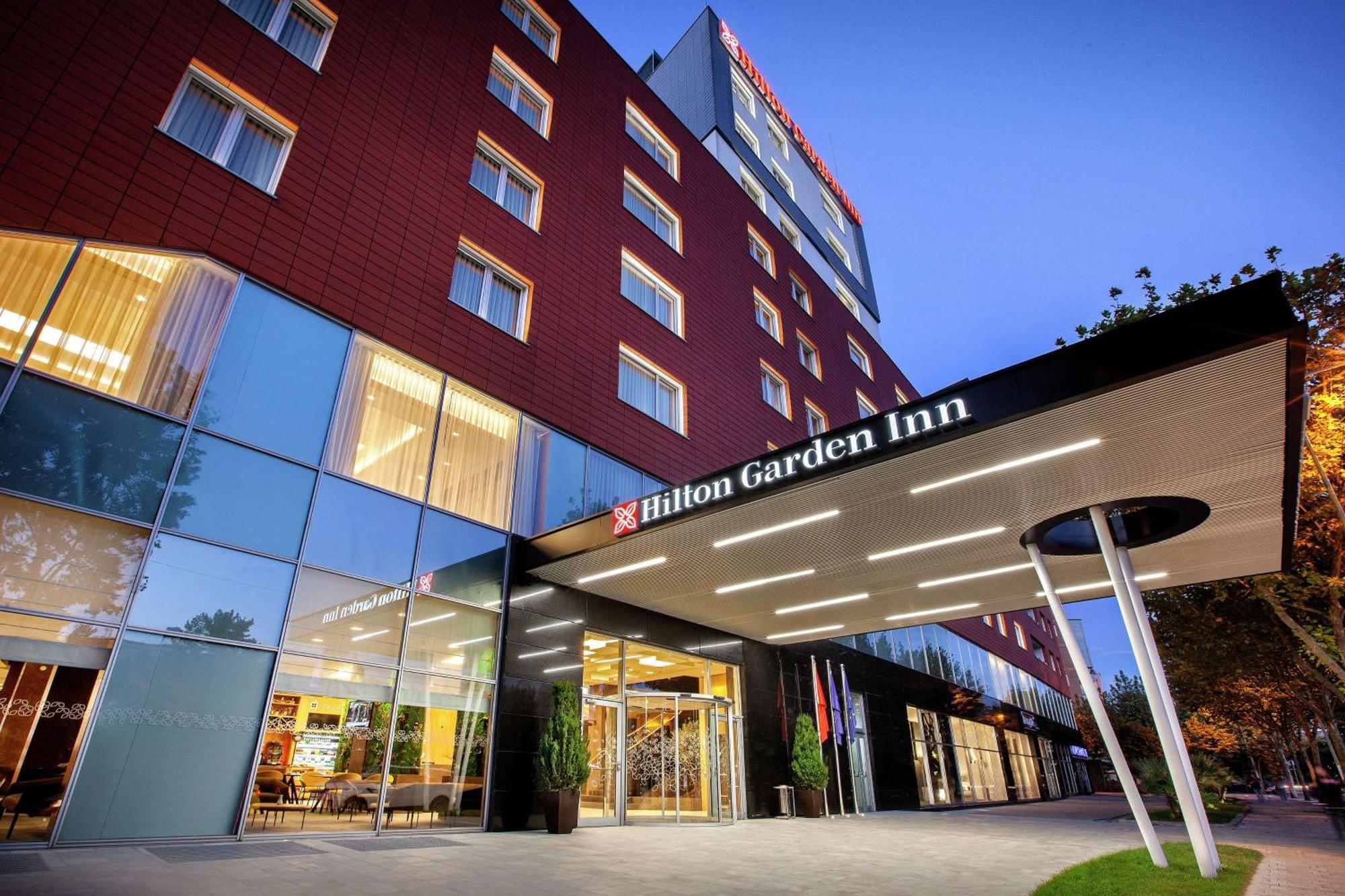 Hilton Garden Inn Tirana Exterior photo